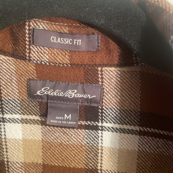 Button up shirt - Picture 3 of 4